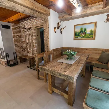 Lodge Alpína - Aqua Maria