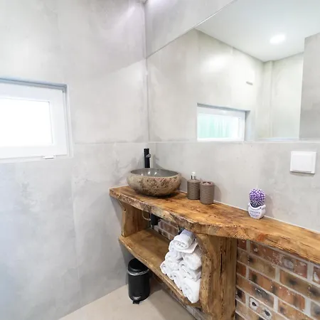 Alpina - Aqua Maria Velaty